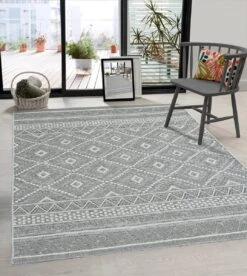 The Carpet Calgary Vloerkleed Voor Buiten En Buiten Buitenkleed Tuintapijt Buitentapijt Grijs Diamant 120 X 160 Cm