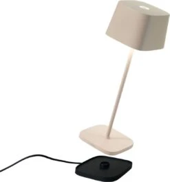 Zafferano - Ofelia MINI - Zand Kleur - H30cm - Ledlamp - Bureaulamp – Tafellamp – Snoerloos – Verplaatsbaar – Duurzaam - Voor Binnen En Buiten – LED - Dimbaar - 3000K - IP65 Spat Waterdicht - USB Oplaadbaar