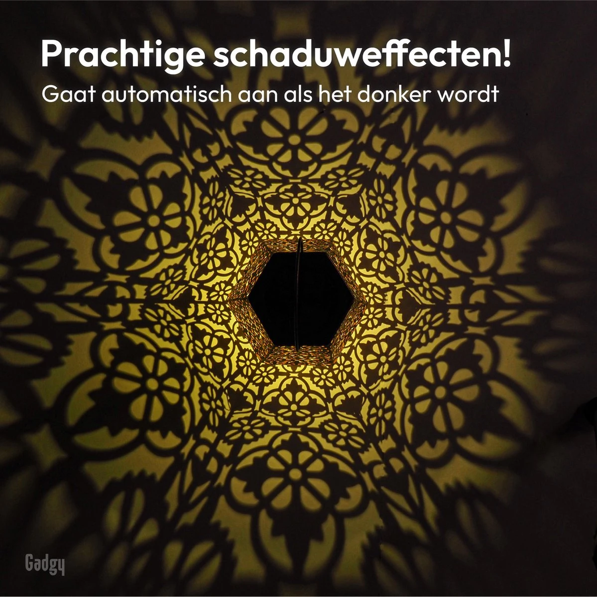 Gadgy Solar Lantaarn Hexagon - Tafellamp Set Van 2 - Tuinlantaarn In Koper Kleur - Solar Tuinverlichting Op Zonneenergie - Led Buitenverlichting Met Dag/nacht Sensor - Hanglamp - 20 X Ø 15 Cm - Metaal - Afbeelding 3