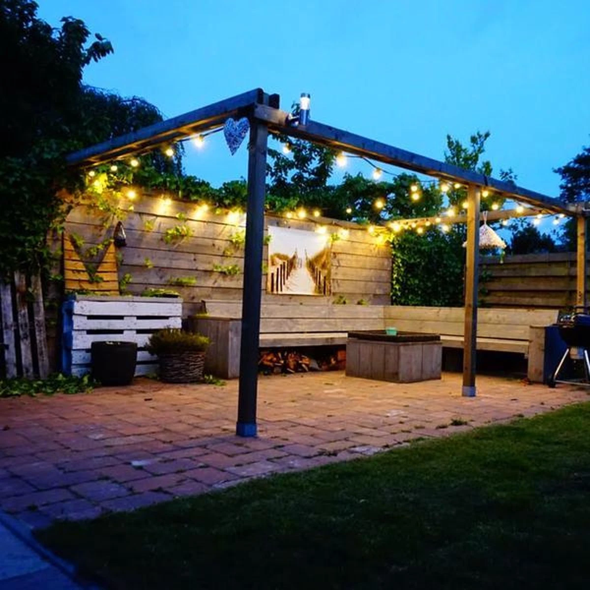 Lichtsnoer - 50 Meter Met 50 Lampen - 0,7W LEDs Op Stokjes - Kleur Van Gloeilamp (2650K) - Afbeelding 9