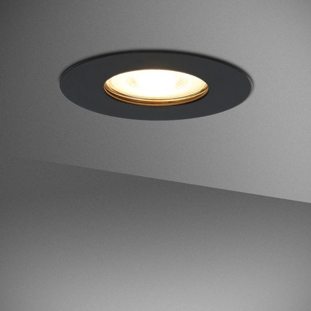 HOFTRONIC™ LED Inbouwspots 3 Spots - Zwart - Rond - IP65 - GU10 - Dimbaar - Spot Bari - 5 Watt 2700K Warm Wit - Afbeelding 3