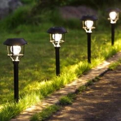 Aigostar LED Tuinverlichting Op Zonne Energie - RVS Stekers 42cm - Tuinverlichting - Tuinlamp - Tuinlantaarn - 3000K IP44