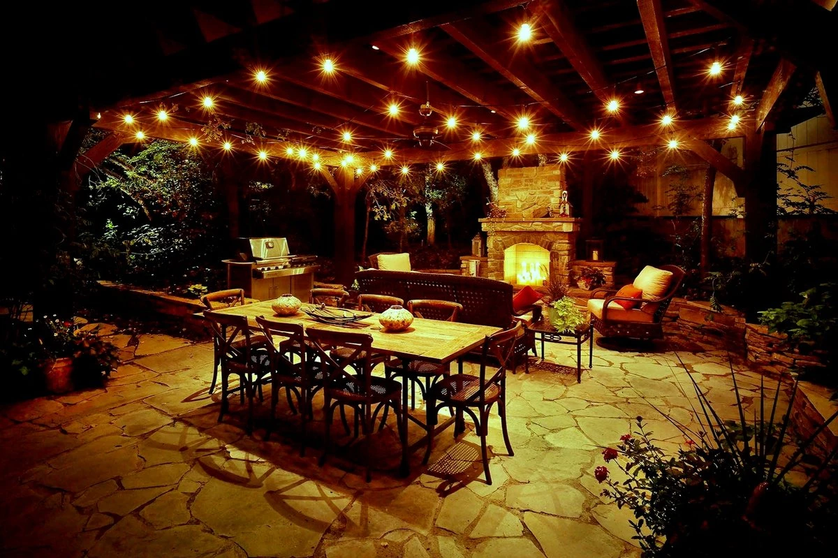 A Sunny Day Lichtsnoer Buiten - 10 Meter Inclusief 10 LED Lampen - 10 Meter Lichtsnoer Voor Buiten + 2 Meter Aansluitsnoer - Prikkabel - Priklicht - Lichtsnoer - 10 LED Lampen - E27 Fitting - Verlengbaar - Lichtsnoer Binnen - Afbeelding 5