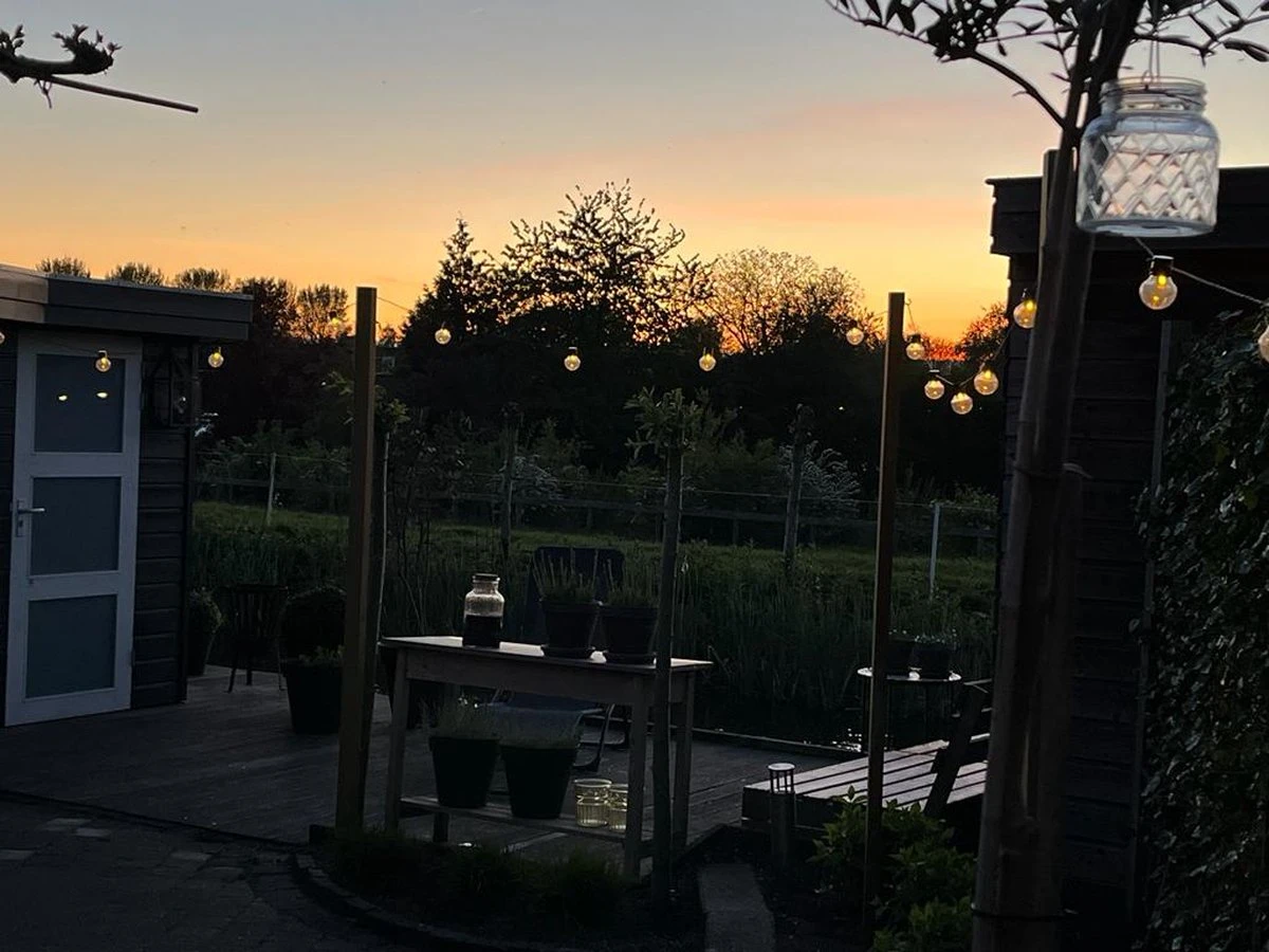 Tuin Lichtsnoer Met Filament Lampjes Van WDMT™ | 13,55 Meter Lang | 20 Stuks LED Lamp Tuin Verlichting Snoer | Sfeervolle Tuinverlichting - Afbeelding 3