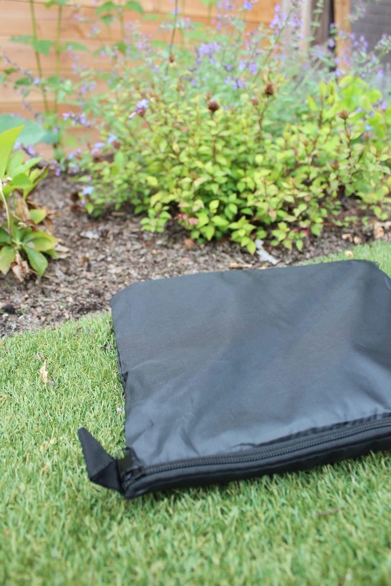 Luxe Parasolhoes Met Rits En Stok Voor Zweefparasol | 265 X 70 Cm | Waterdicht | Rits En Stok | Geschikt Voor Parasol Van 300 Cm | Zwart - Afbeelding 9